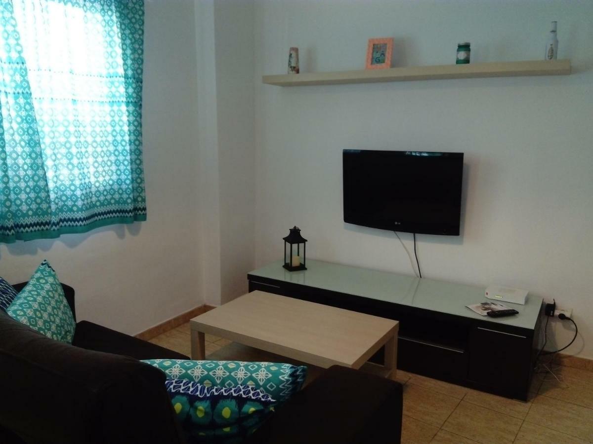 Apartamento Dos Aceras Málaga Dış mekan fotoğraf