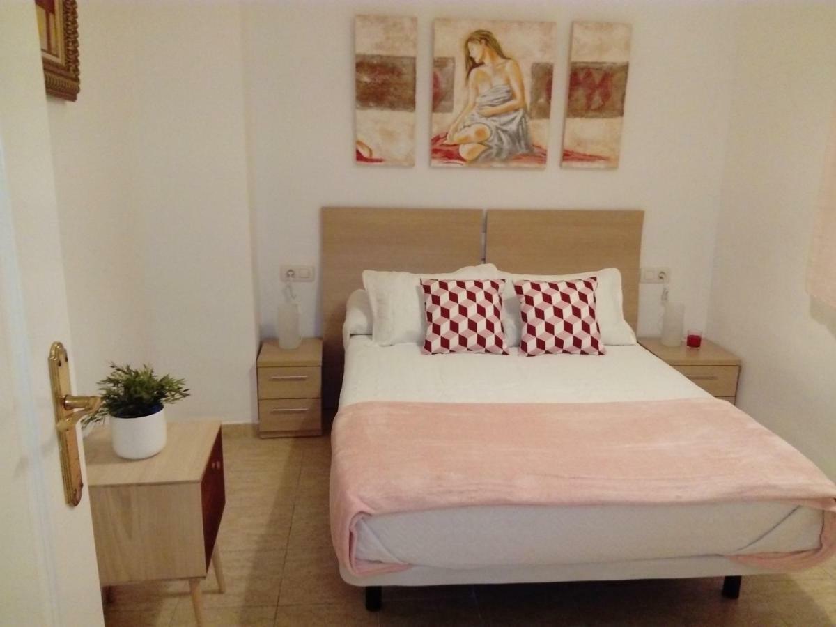 Apartamento Dos Aceras Málaga Dış mekan fotoğraf